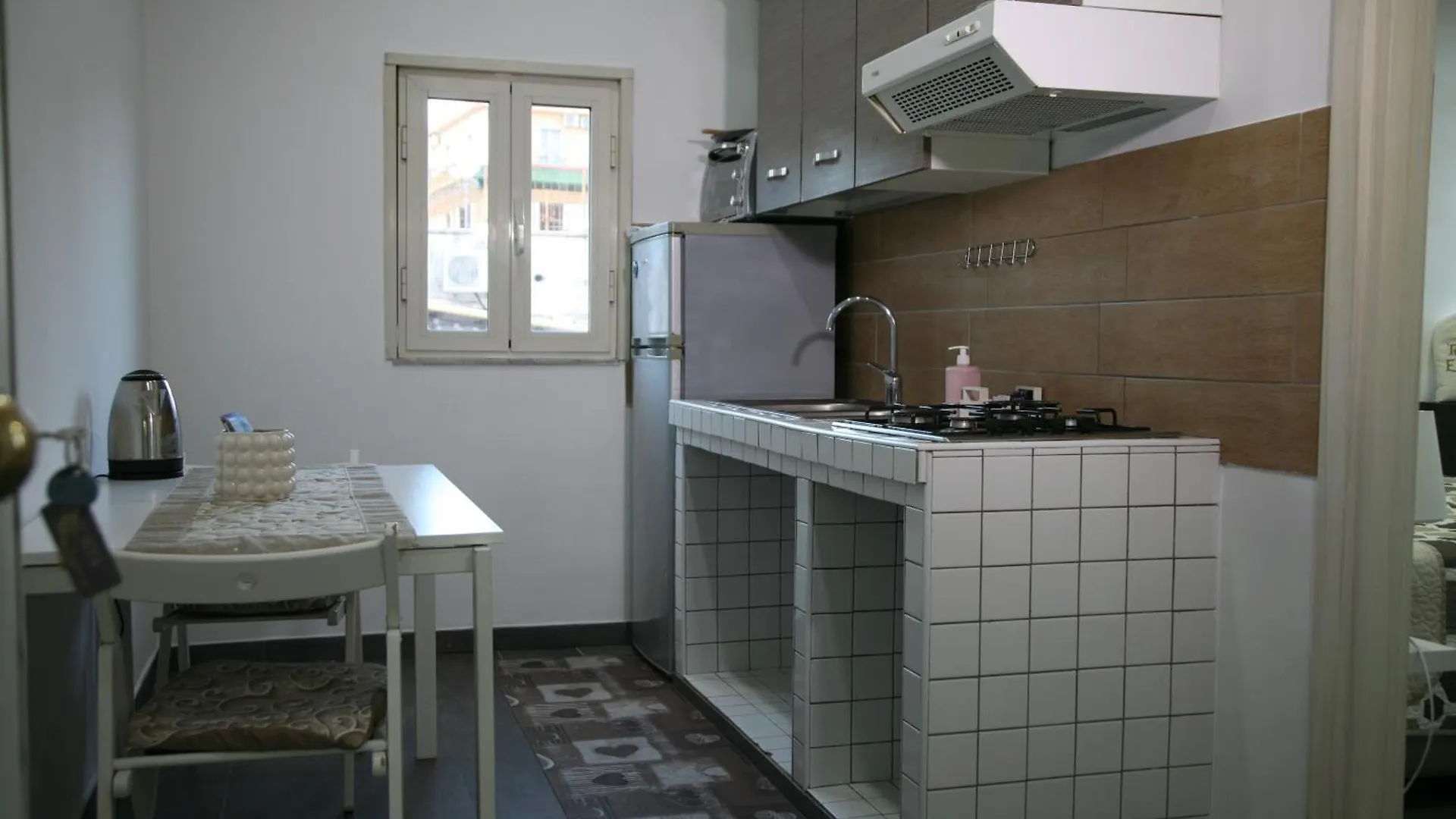 Hotel Dimora Portanolana Neapel Gasthof